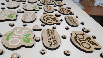 gravirovaní do dřeva