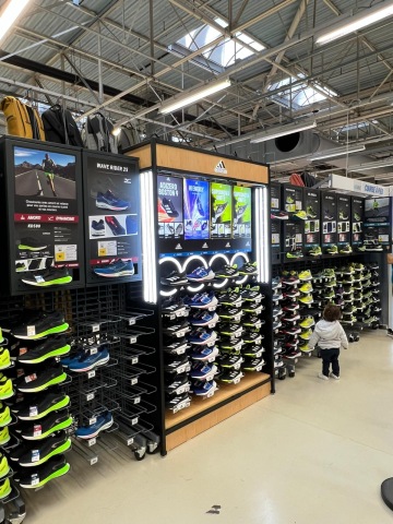 Světelná reklama Ostrava - Rizzly - Adidas